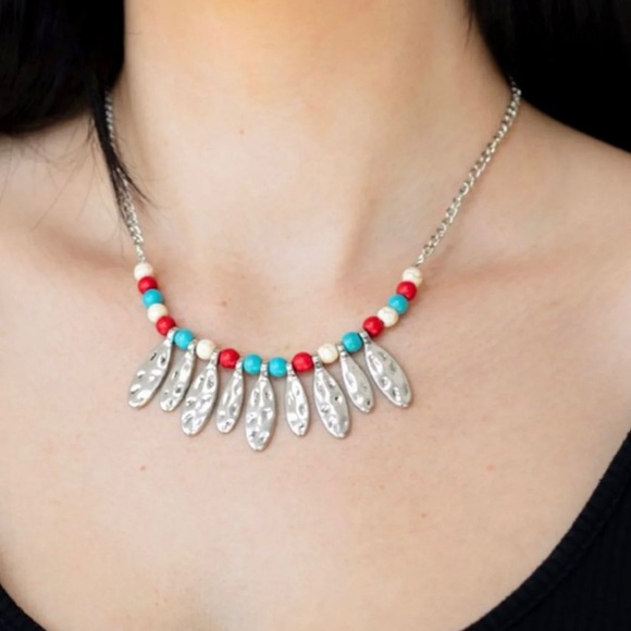 Neutral TERRA-tory Necklace Set - Picture 1 of 3